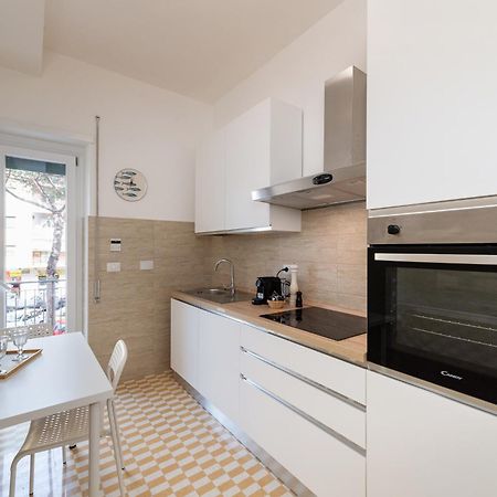 Luxury And Sweet Home-Metro Malatesta Rome Bagian luar foto