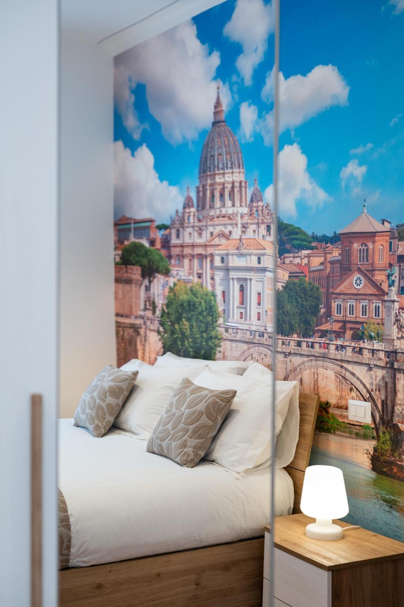 Luxury And Sweet Home-Metro Malatesta Rome Bagian luar foto